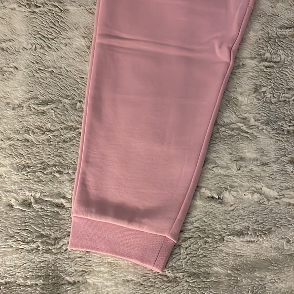 Lacoste *NWT* Tapered Fit Sweats/Joggers in Large Pink - Picture 8 of 15